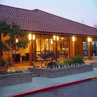 Kellogg West Conference Center & Hotel Pomona Ngoại thất bức ảnh